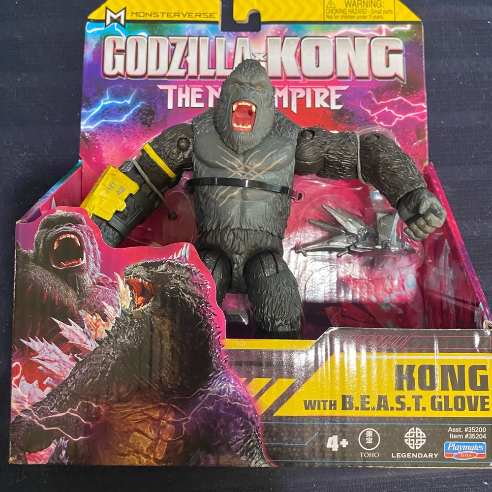 Godzilla The New Empire Kong with BEAST glove